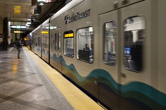 Slog AM: Cantwell Secures $583 Million for Sound Transit; Gamers Sue Microsoft; Ice, Ice, Baby!